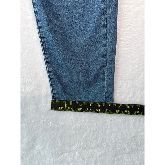 Lucky Brand Jeans 411 Athletic Taper Men 36x32 Medium Wash Blue Denim - Picture 8 of 10